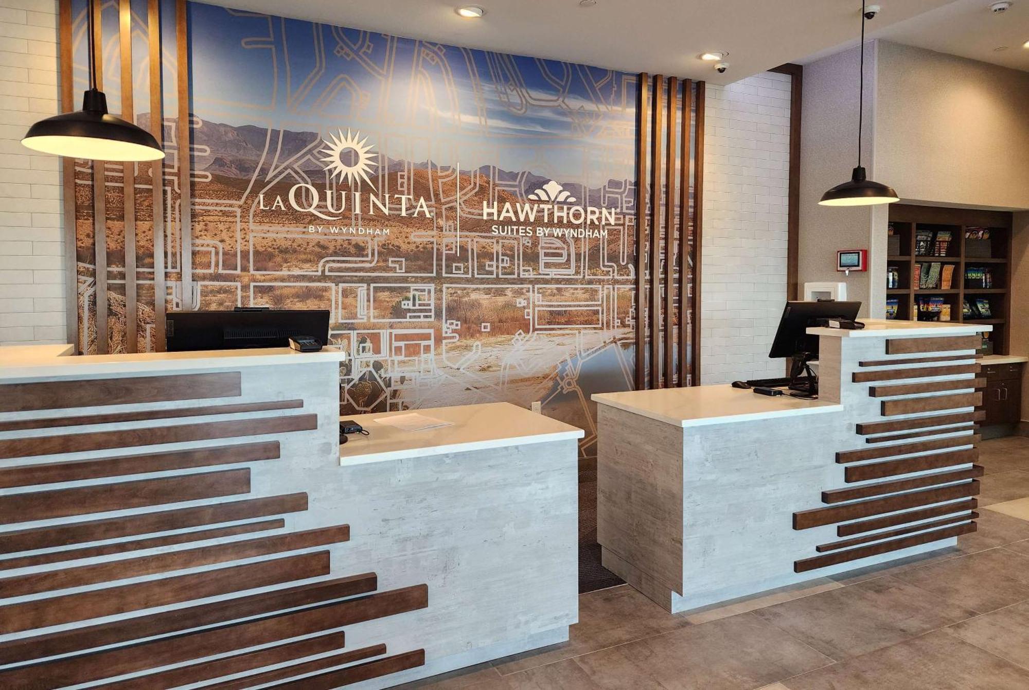 La Quinta Inn & Suites By Wyndham Del Rio Ngoại thất bức ảnh
